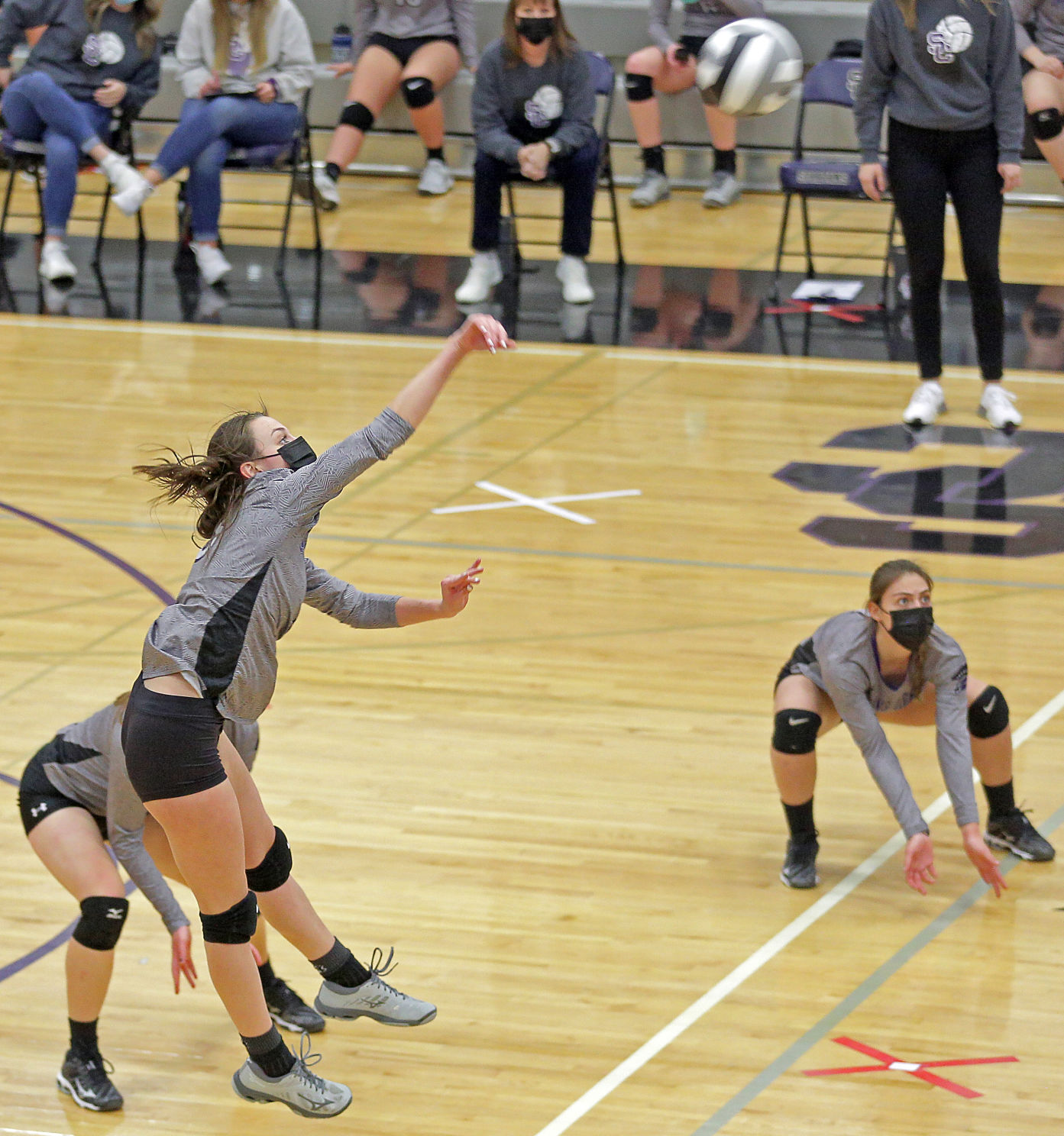 Fallon at Spring Creek Volleyball 14.jpg